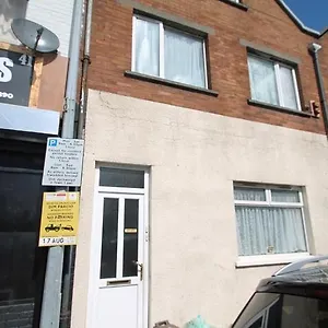 Broadway Apartment Cardiff